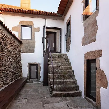 Casa De Santa Cruz